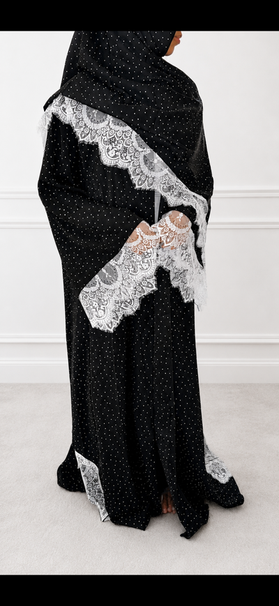 Noir Elegance 2-Piece Abaya with Hijab